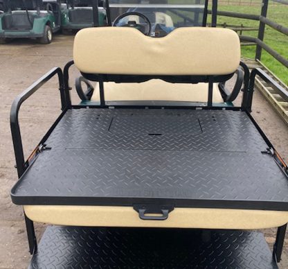 Club-car-precedent-2+2-rear